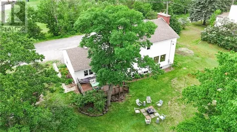 5 Hillcrest Avenue Falconbridge ON P0M 1S0