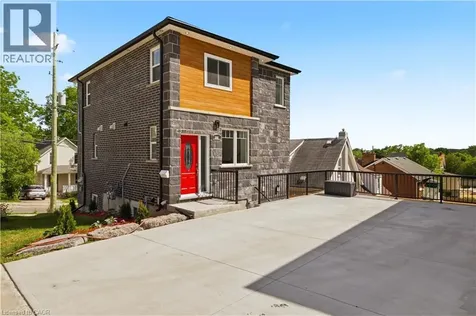 131 St George Street Kitchener ON N2G 2T2