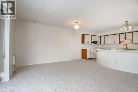 384 Erb Street Waterloo ON N2L 1W6