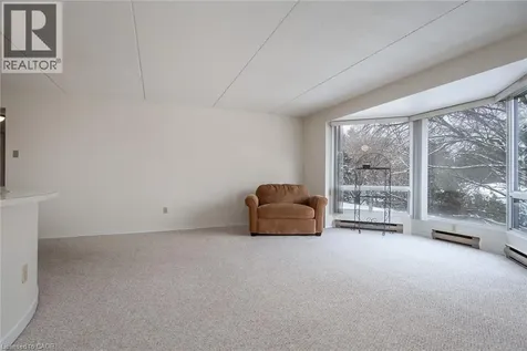 384 Erb Street Waterloo ON N2L 1W6