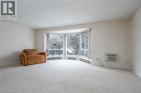 384 Erb Street Waterloo ON N2L 1W6