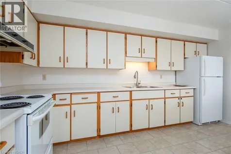 384 Erb Street Waterloo ON N2L 1W6