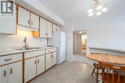 384 Erb Street Waterloo ON N2L 1W6
