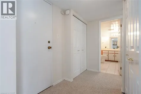 384 Erb Street Waterloo ON N2L 1W6