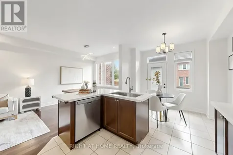 6 Courtland Crescent East Gwillimbury ON L9N 0A9
