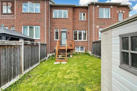 6 Courtland Crescent East Gwillimbury ON L9N 0A9
