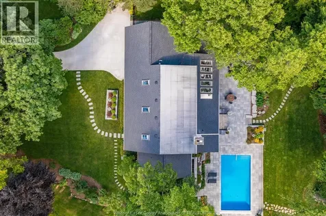 3073 Centennial Kingsville ON N8H 4G6