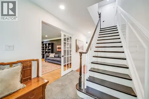 3073 Centennial Kingsville ON N8H 4G6