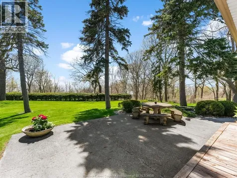 20 Branton Drive Leamington ON N8H 4A4