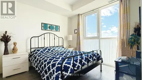 210 Sabina Drive Oakville (go Glenorchy) ON L6H 0W6