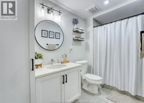 4578 Huron Church Line Road Lasalle ON N9H 0M2