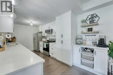 4578 Huron Church Line Road Lasalle ON N9H 0M2