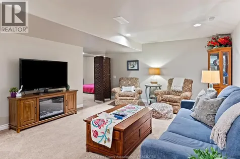 503 Golfview Drive Amherstburg ON N9V 0A2