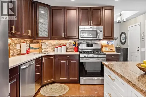 503 Golfview Drive Amherstburg ON N9V 0A2