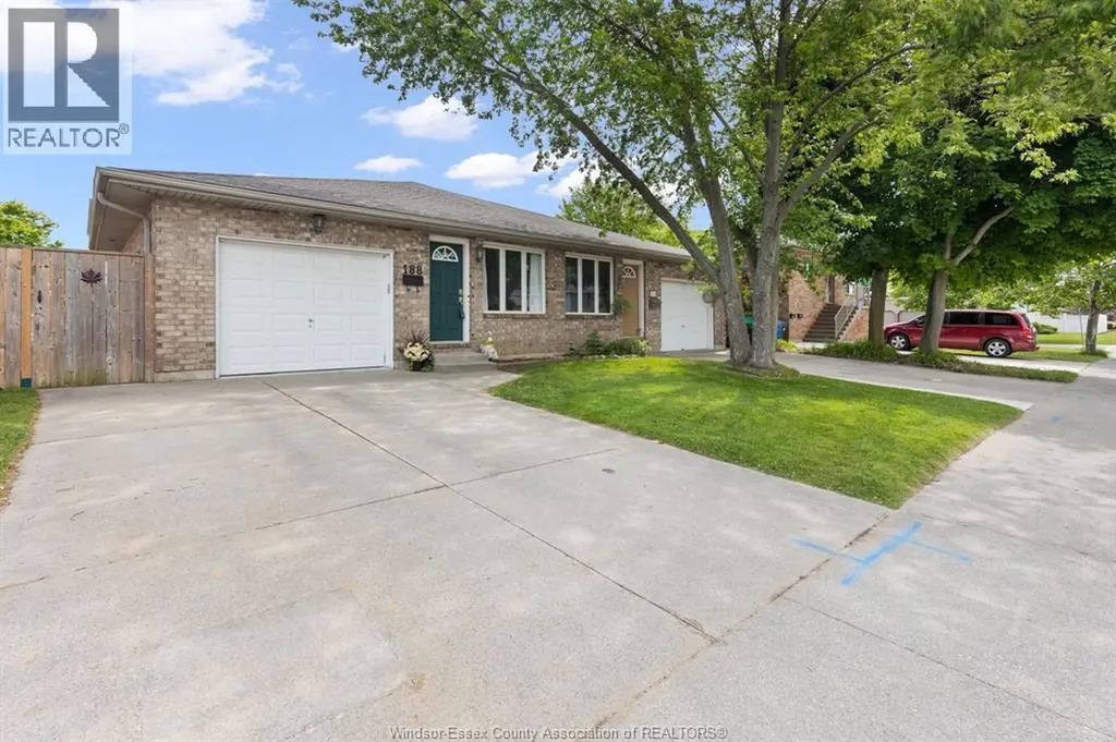 188 Marlborough Street East Leamington ON N8H 5G3