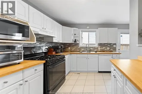188 Marlborough Street East Leamington ON N8H 5G3