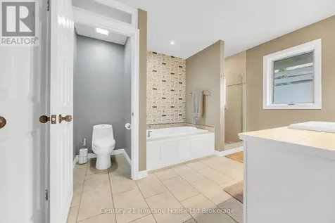 42 Alexander Avenue Tillsonburg ON N4G 4Z1