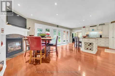 42 Alexander Avenue Tillsonburg ON N4G 4Z1