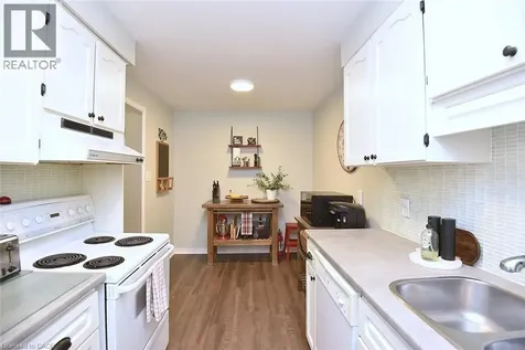 2113 Chrisdon Road Burlington ON L7M 3S4