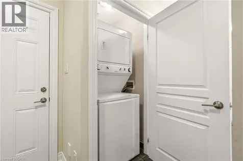 2086 Ghent Avenue Burlington ON L7R 0E1