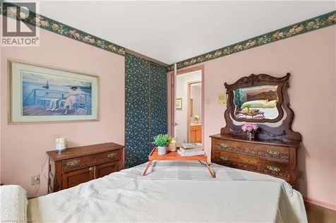 273 Newport Place Waterloo ON N2T 2B5