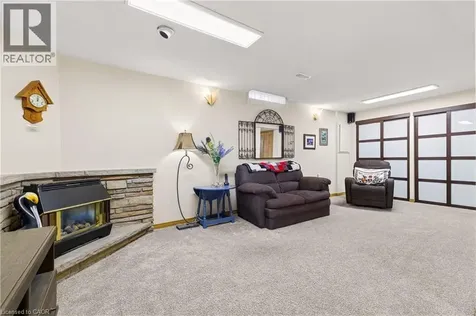 273 Newport Place Waterloo ON N2T 2B5