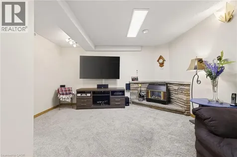 273 Newport Place Waterloo ON N2T 2B5