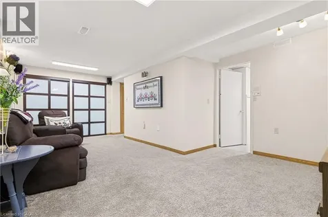 273 Newport Place Waterloo ON N2T 2B5