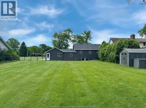 1052 County Road 22 Lakeshore ON N8L 0E1