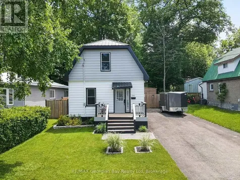 241 Donalda Street Midland ON L4R 2N4