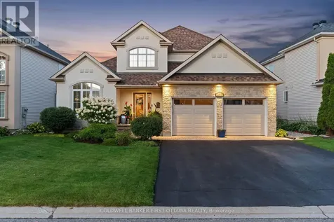 6 Blackshire Circle Ottawa ON K2J 5L8
