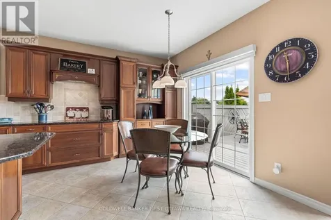 6 Blackshire Circle Ottawa ON K2J 5L8