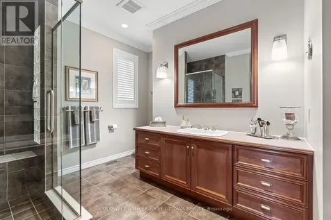 6 Blackshire Circle Ottawa ON K2J 5L8