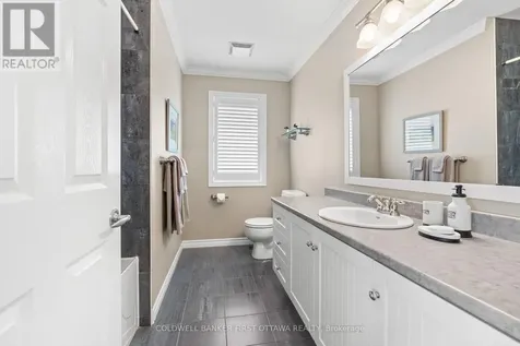 6 Blackshire Circle Ottawa ON K2J 5L8