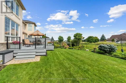 6 Blackshire Circle Ottawa ON K2J 5L8