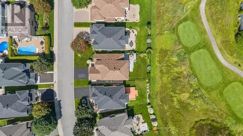 6 Blackshire Circle Ottawa ON K2J 5L8