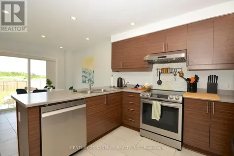 114 Unity Place Ottawa ON K2S 2Y8