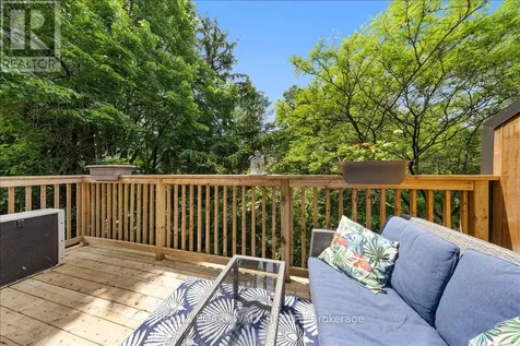 222 Russell Avenue Ottawa ON K1N 7X5
