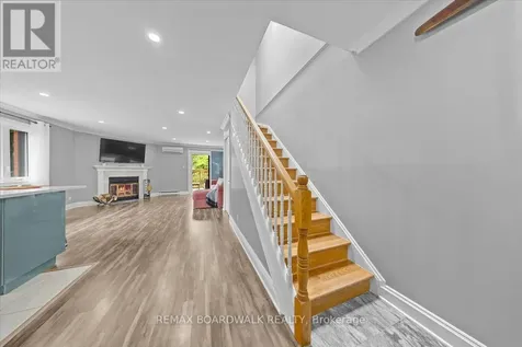 222 Russell Avenue Ottawa ON K1N 7X5