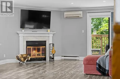222 Russell Avenue Ottawa ON K1N 7X5