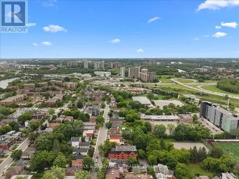 222 Russell Avenue Ottawa ON K1N 7X5