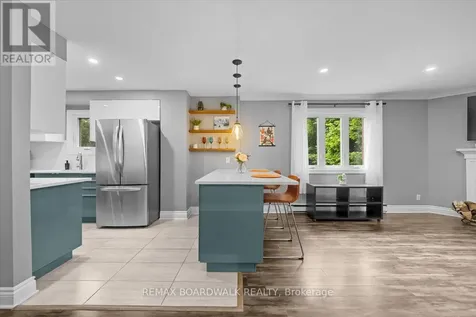 222 Russell Avenue Ottawa ON K1N 7X5