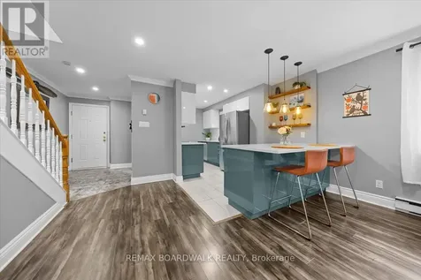 222 Russell Avenue Ottawa ON K1N 7X5