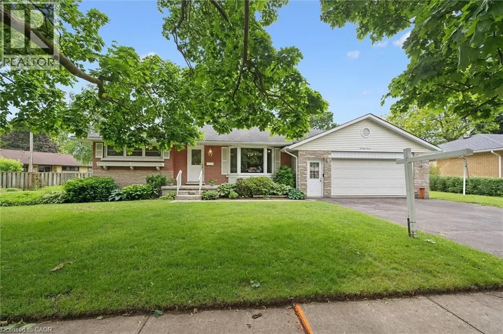 77 Maywood Road Kitchener ON N2C 2A2