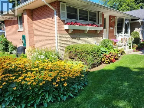 77 Maywood Road Kitchener ON N2C 2A2