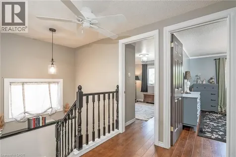 2407 Hemlock Court Burlington ON L7M 1X7