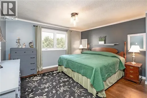 2407 Hemlock Court Burlington ON L7M 1X7