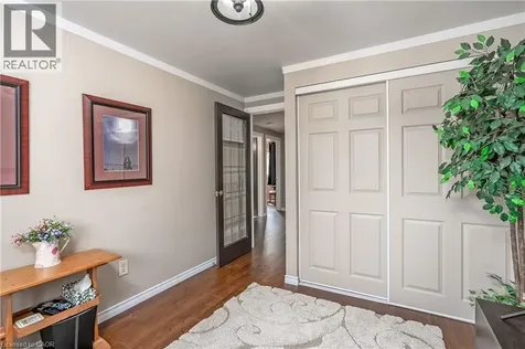 2407 Hemlock Court Burlington ON L7M 1X7