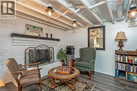 2407 Hemlock Court Burlington ON L7M 1X7