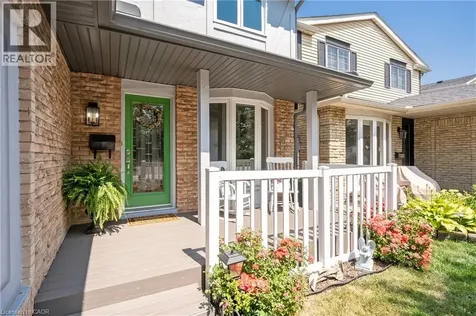 2407 Hemlock Court Burlington ON L7M 1X7